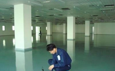 岳普湖自流平水泥技术解析：岳普湖岳普湖环氧地坪施工的关键步骤